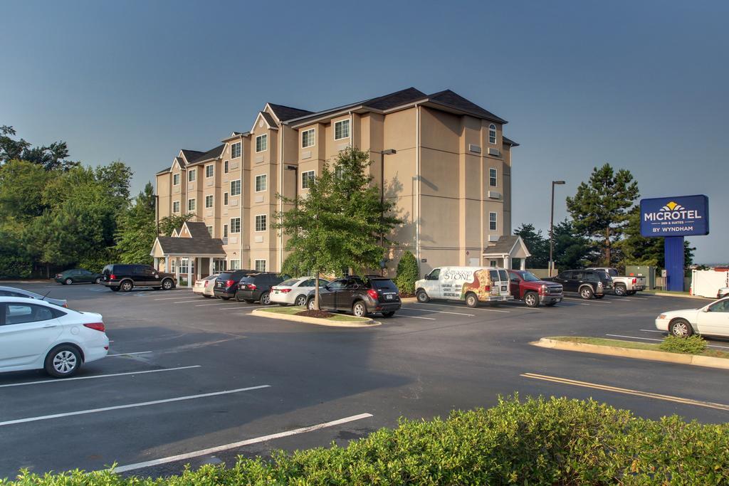 Microtel Inn & Suites By Wyndham Tuscaloosa Exterior foto